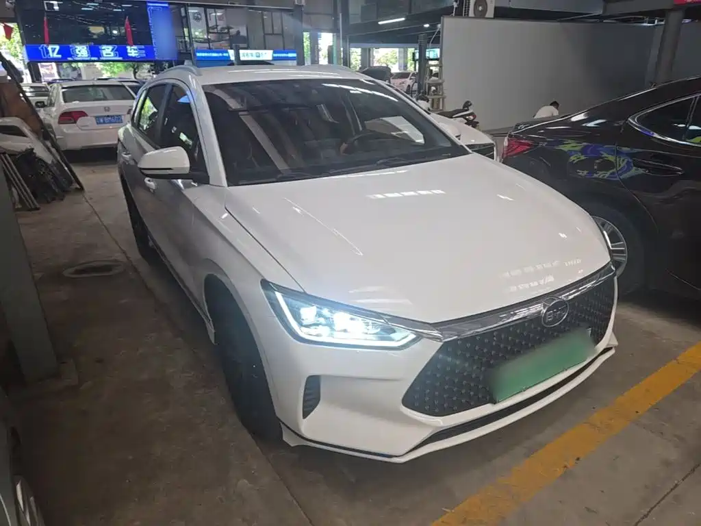 BYD e2 — миниатюра 4