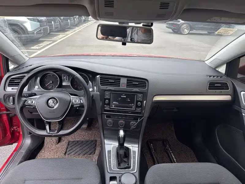 Volkswagen Golf — миниатюра 5