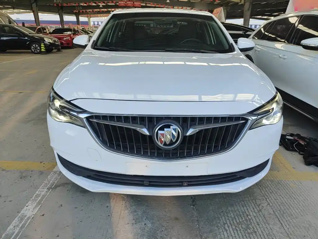 Buick Excelle — миниатюра 3