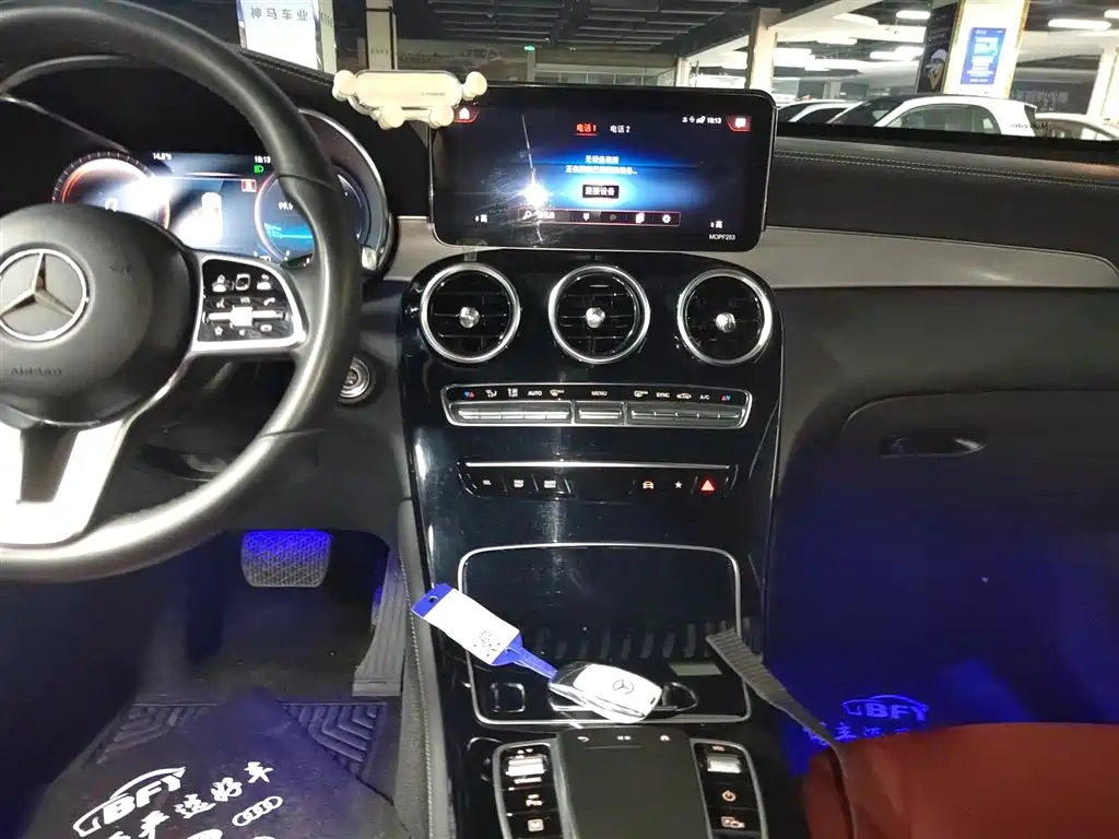 Mercedes-Benz GLC 2020 GLC 260 4MATIC SUV