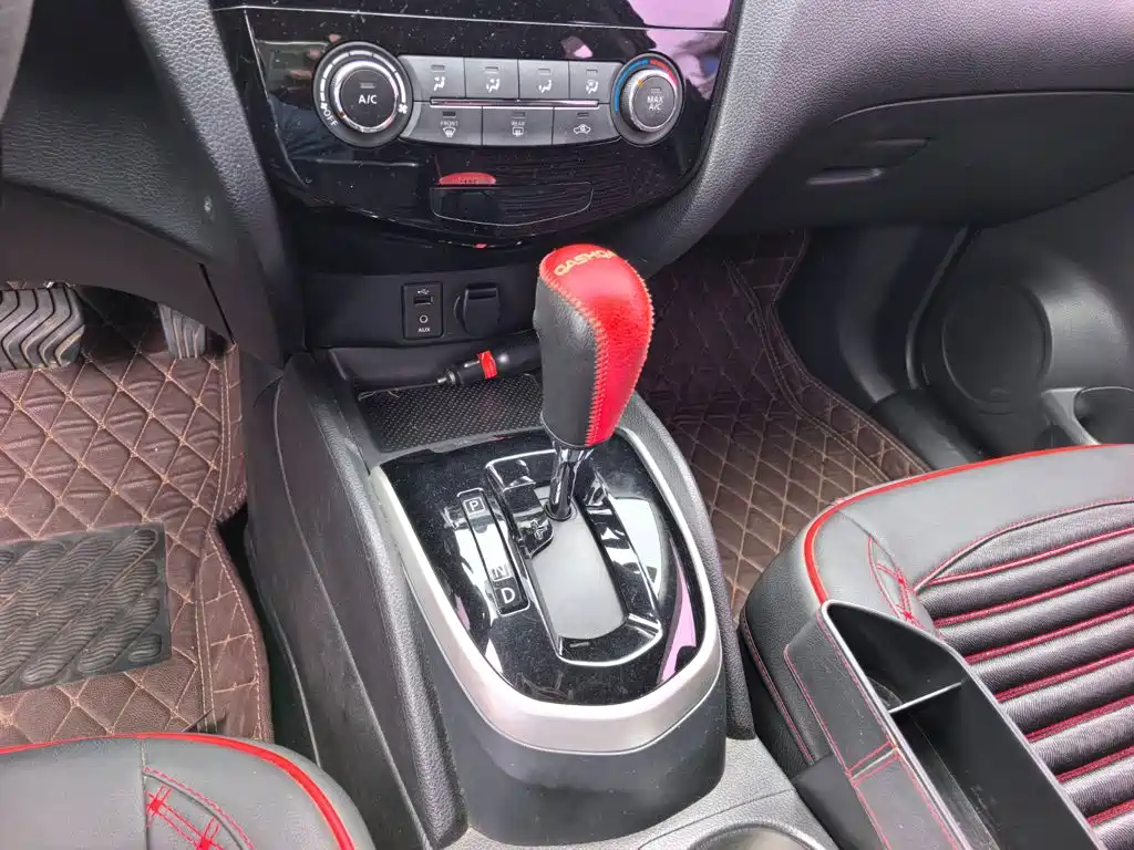 Nissan Qashqai — миниатюра 13