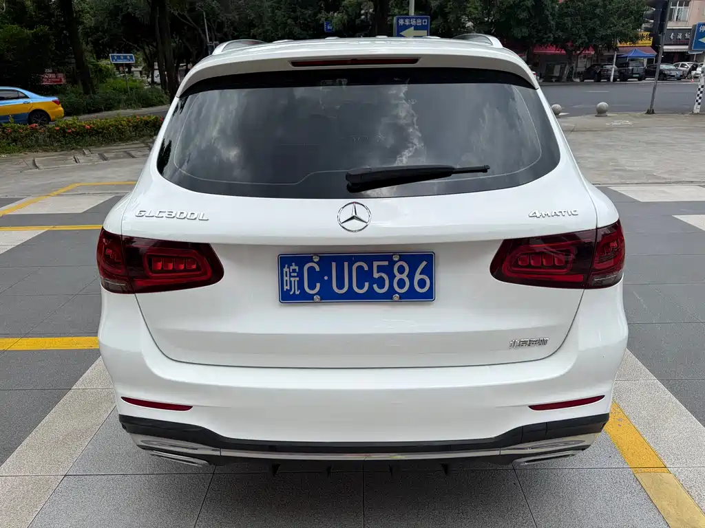 Mercedes-Benz GLC 2020 GLC 300 L 4MATIC Luxury