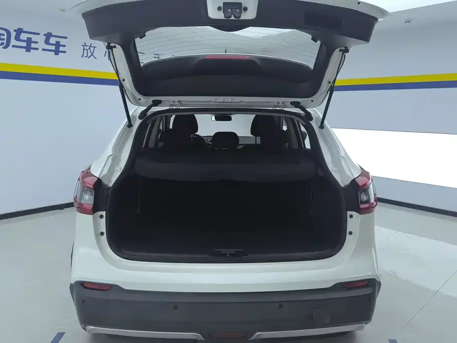 Nissan Qashqai — миниатюра 4