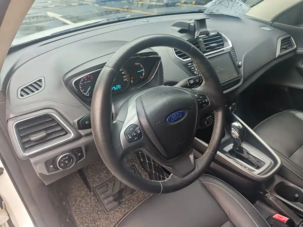 Ford Escort — миниатюра 8
