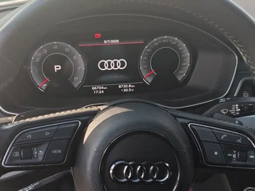 Audi A4L — миниатюра 12
