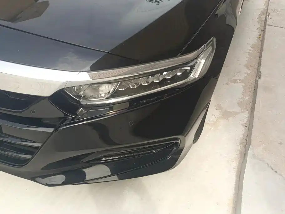 Honda Accord — миниатюра 5