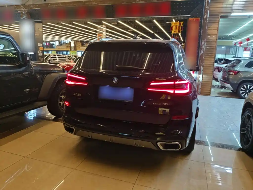 BMW X5 — миниатюра 7