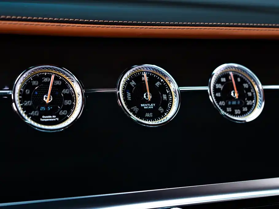 Bentley Flying Spur — миниатюра 15