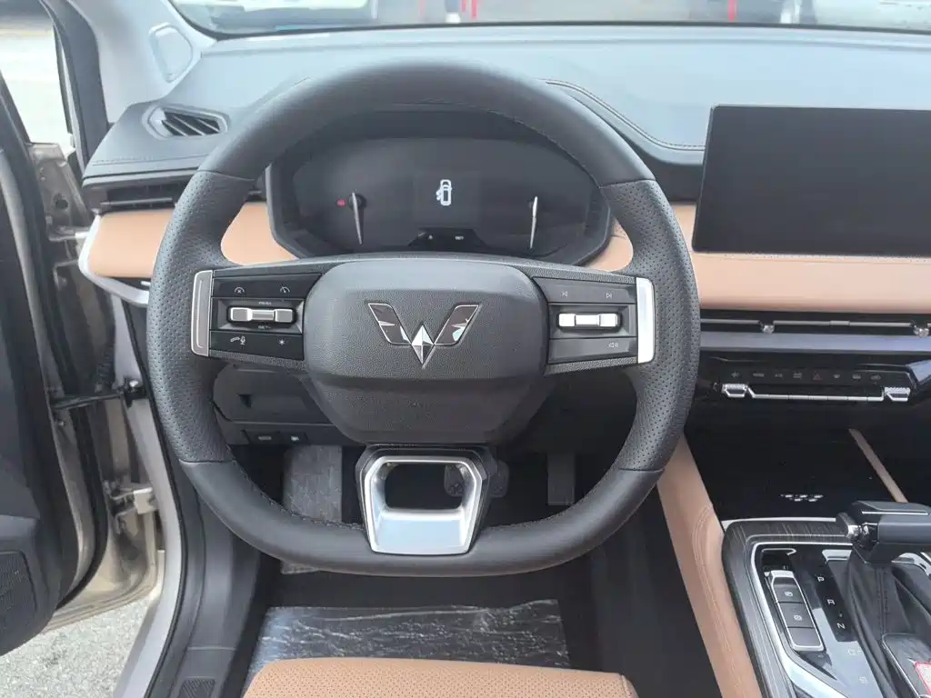 Wuling Jiachen — миниатюра 14