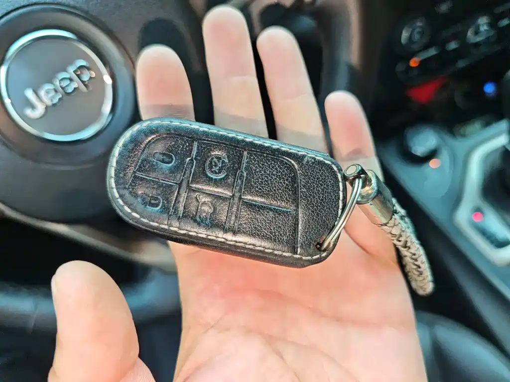 Jeep Cherokee (Import) — миниатюра 9