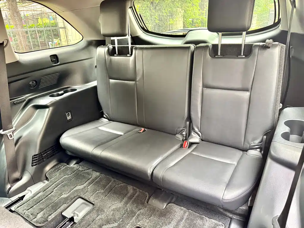 Toyota Highlander — миниатюра 17