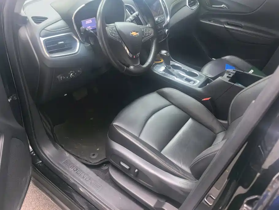 Chevrolet Equinox — миниатюра 9