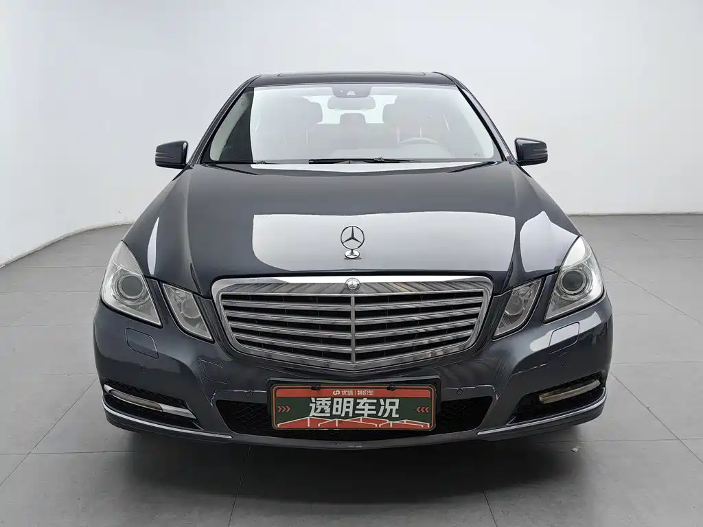 Mercedes-Benz E-Class — миниатюра 3
