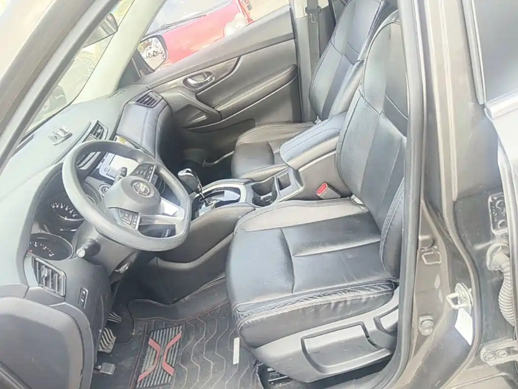 Nissan X-Trail — миниатюра 15