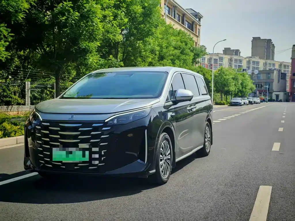 Byd Xia 2025