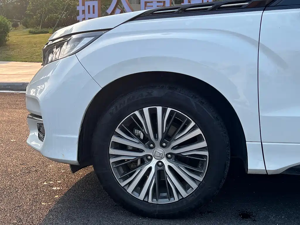 Honda Avancier — миниатюра 5