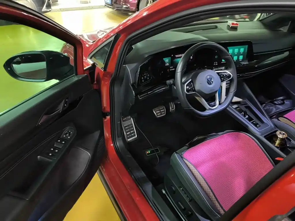 Volkswagen Golf — миниатюра 16
