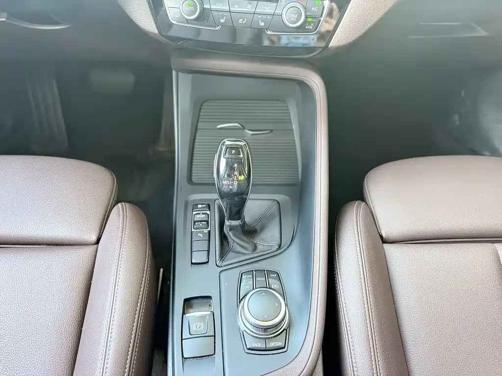 BMW X1 — миниатюра 12