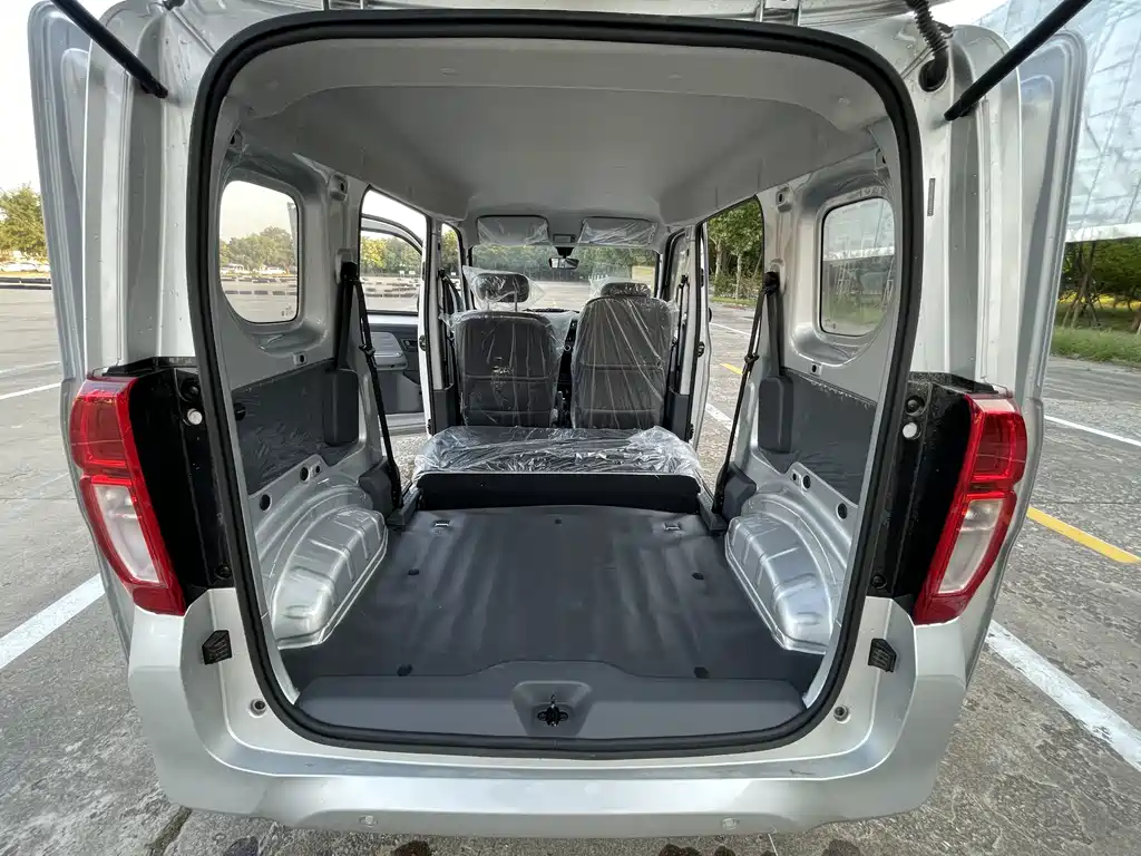 Wuling Zhiguang EV — миниатюра 10
