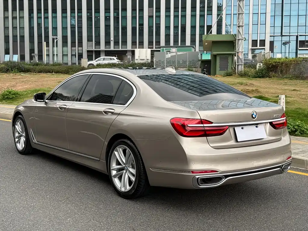 BMW 7 Series 7 2018 730Li Premium