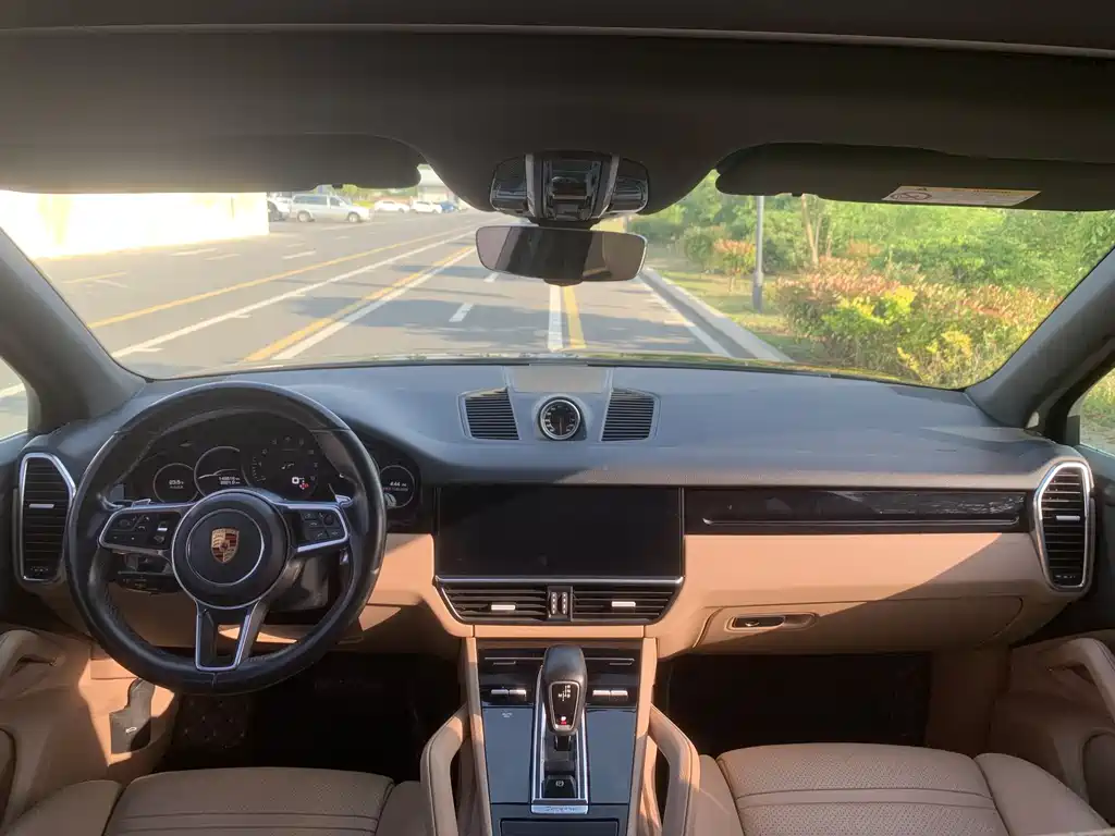 Porsche Cayenne 2018 Cayenne 3.0T