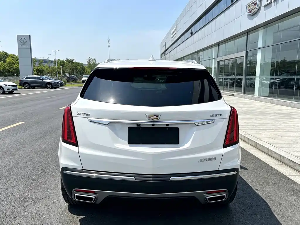 Cadillac XT5 — миниатюра 9