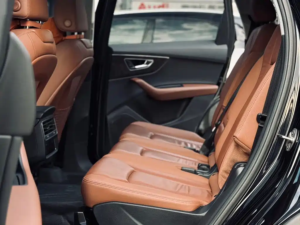 Audi Q7 — миниатюра 12