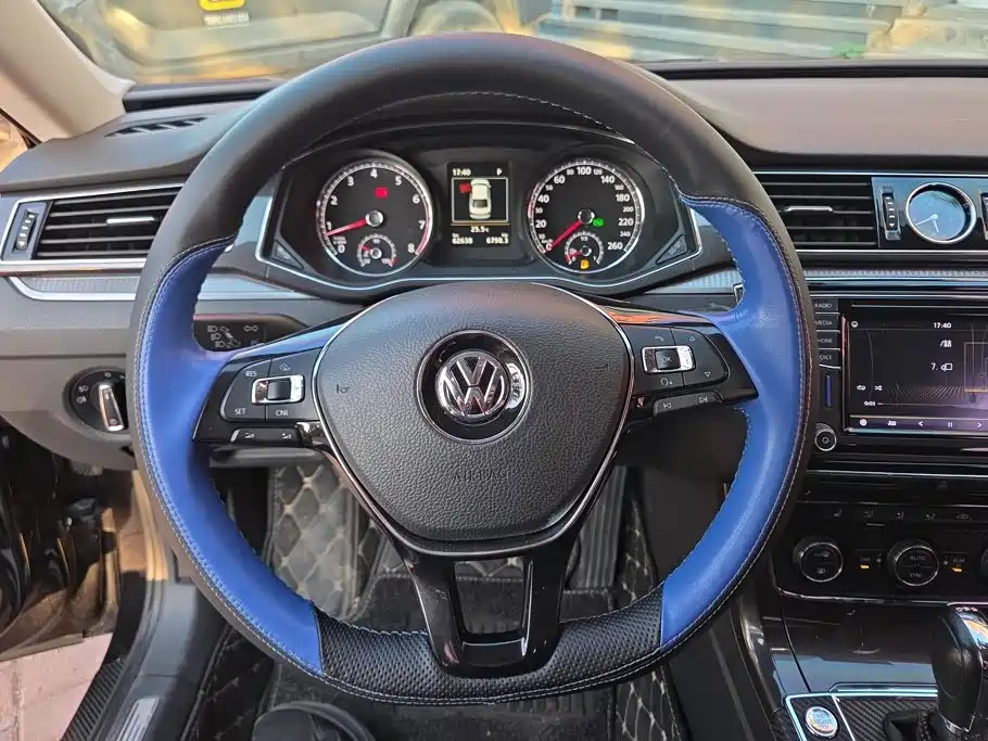 Volkswagen Passat — миниатюра 15