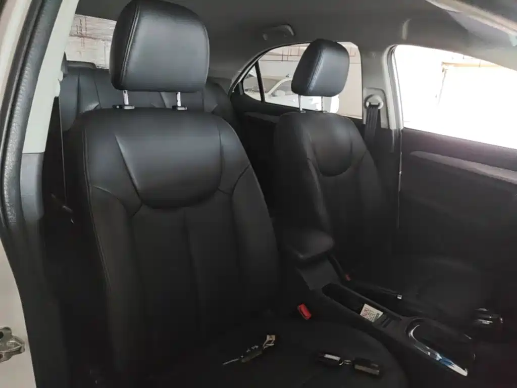 Roewe 360 — миниатюра 25