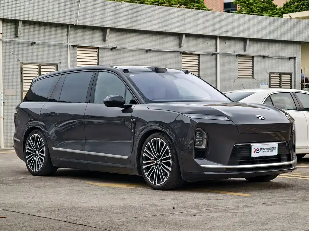 NIO ES8 — миниатюра 4