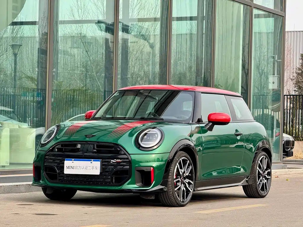 MINI JCW