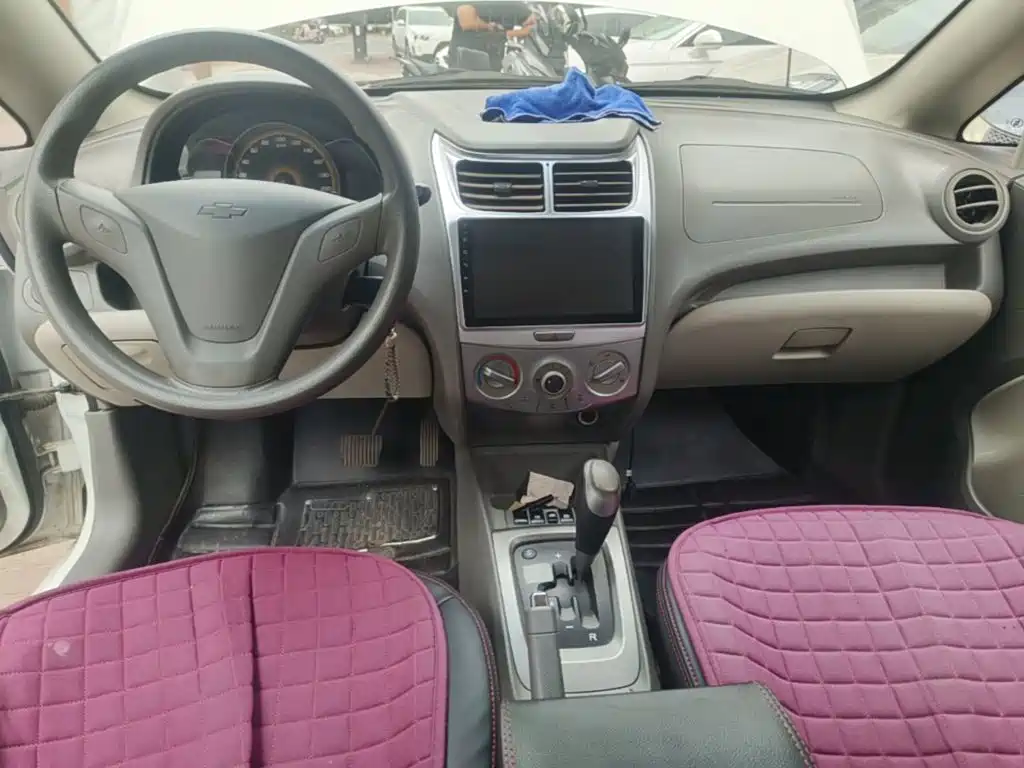 Chevrolet Sail — миниатюра 6