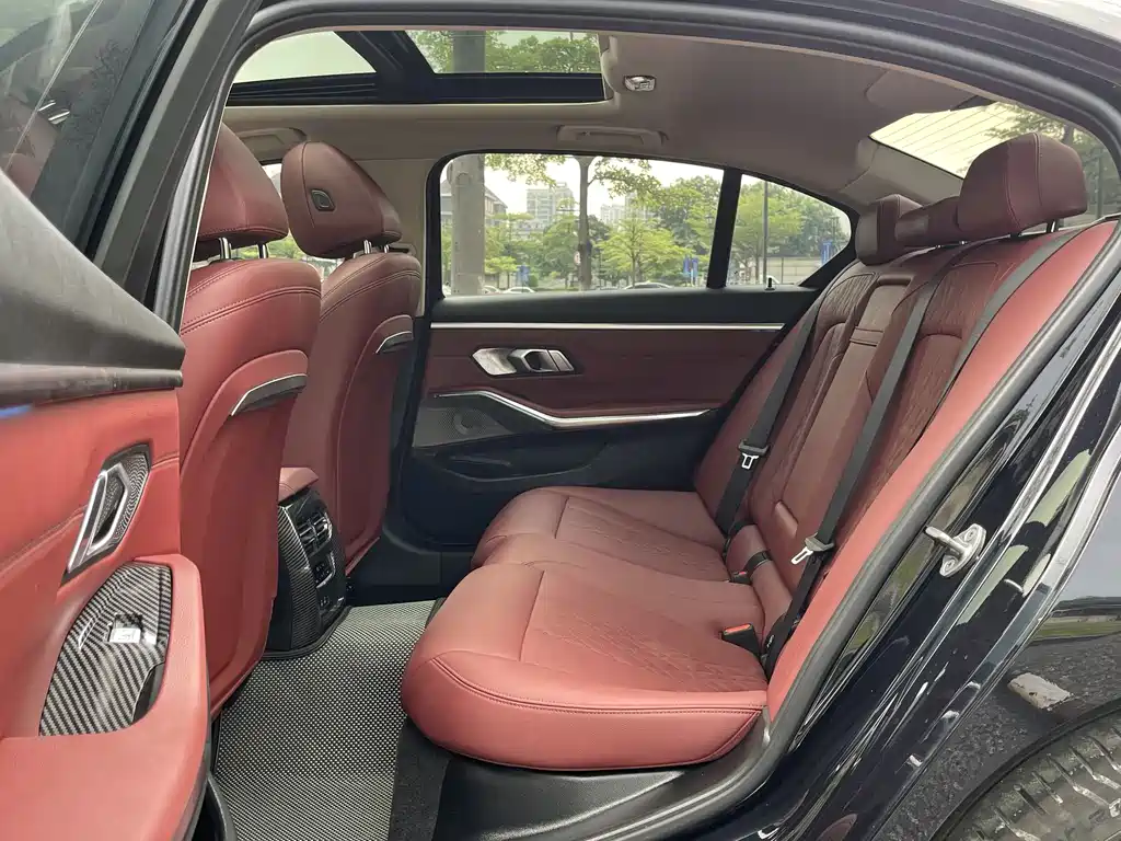 BMW 3 Series — миниатюра 8