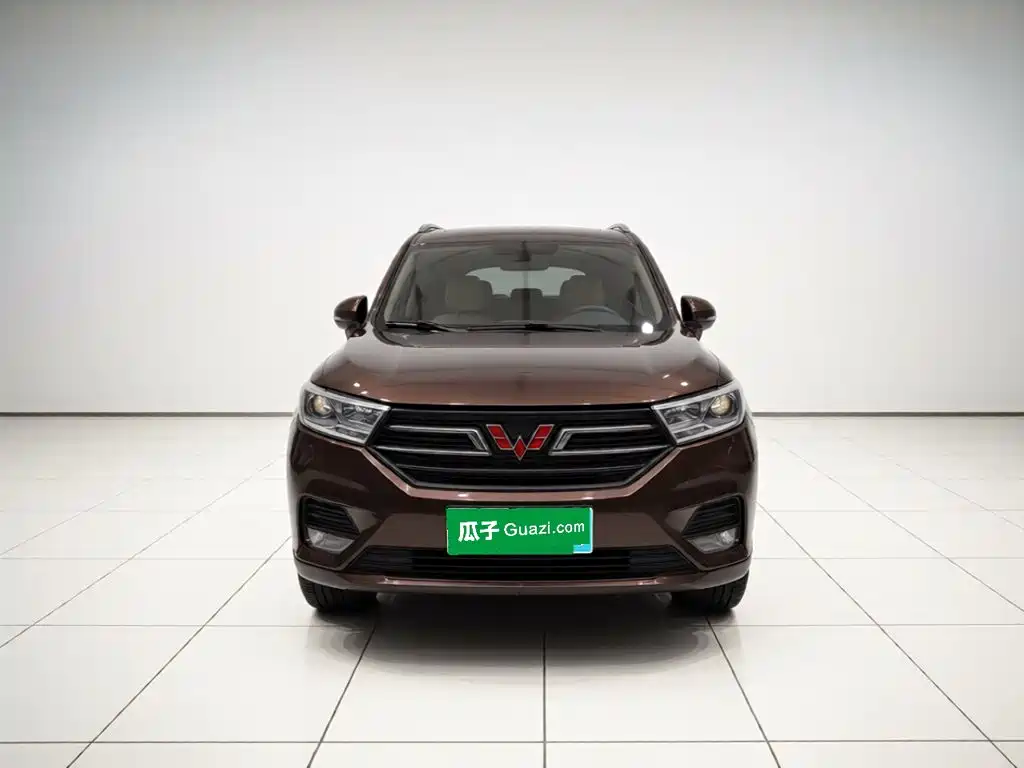 Wuling Hongguang — миниатюра 2