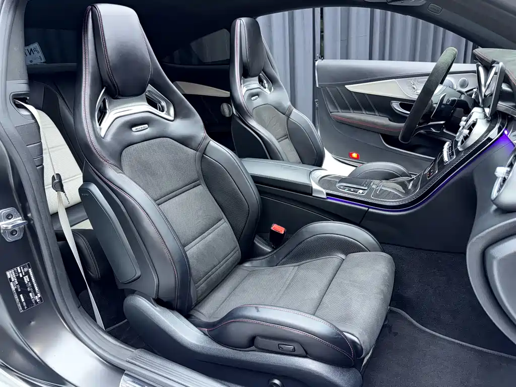 MERCEDES-BENZ C CLASS AMG
