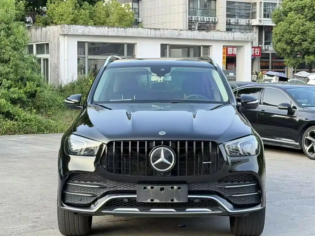 Mercedes-Benz GLE (Import) — миниатюра 2