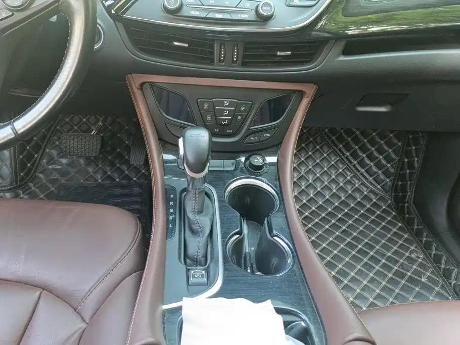 Buick Envision Plus — миниатюра 16