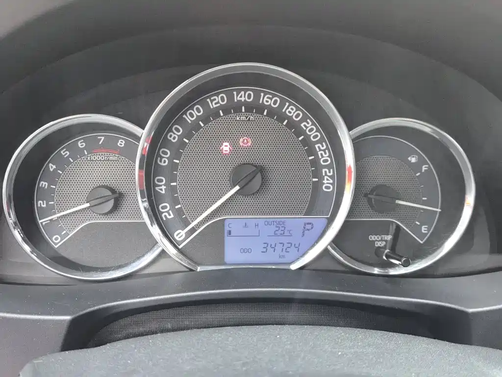 Toyota Corolla — миниатюра 12