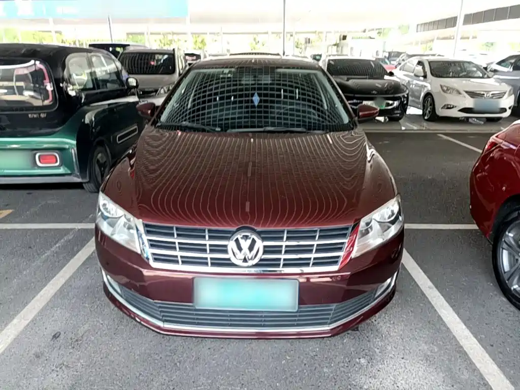 Volkswagen Lavida — миниатюра 3