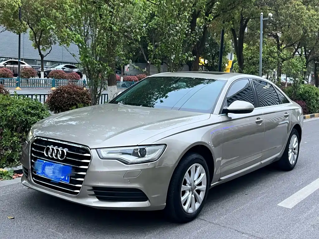 Купить Audi A6L