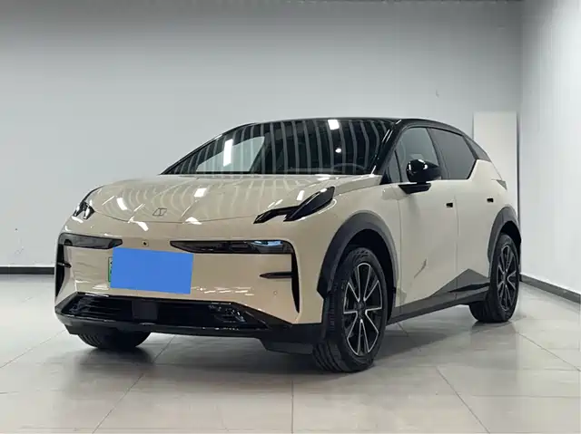 2024 Zeekr X
