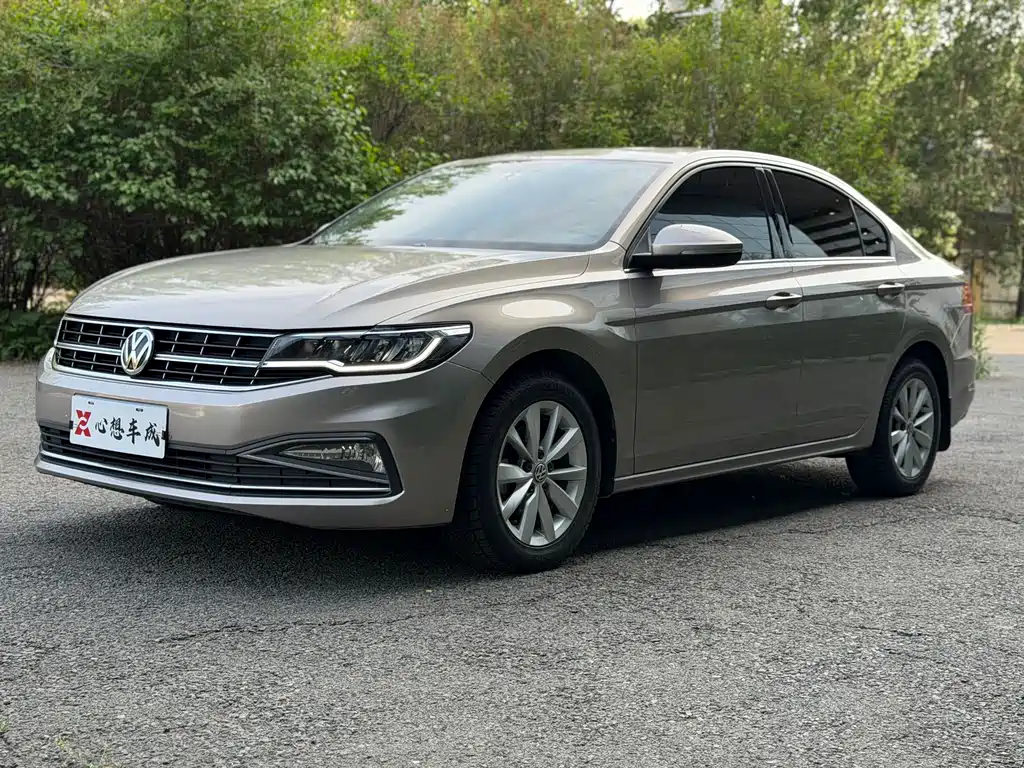 Купить Volkswagen Bora