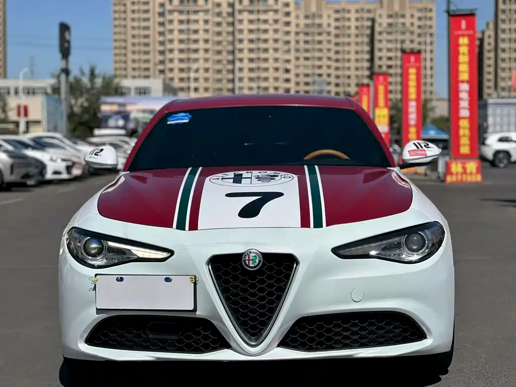 Alfa Romeo Giulia — миниатюра 2