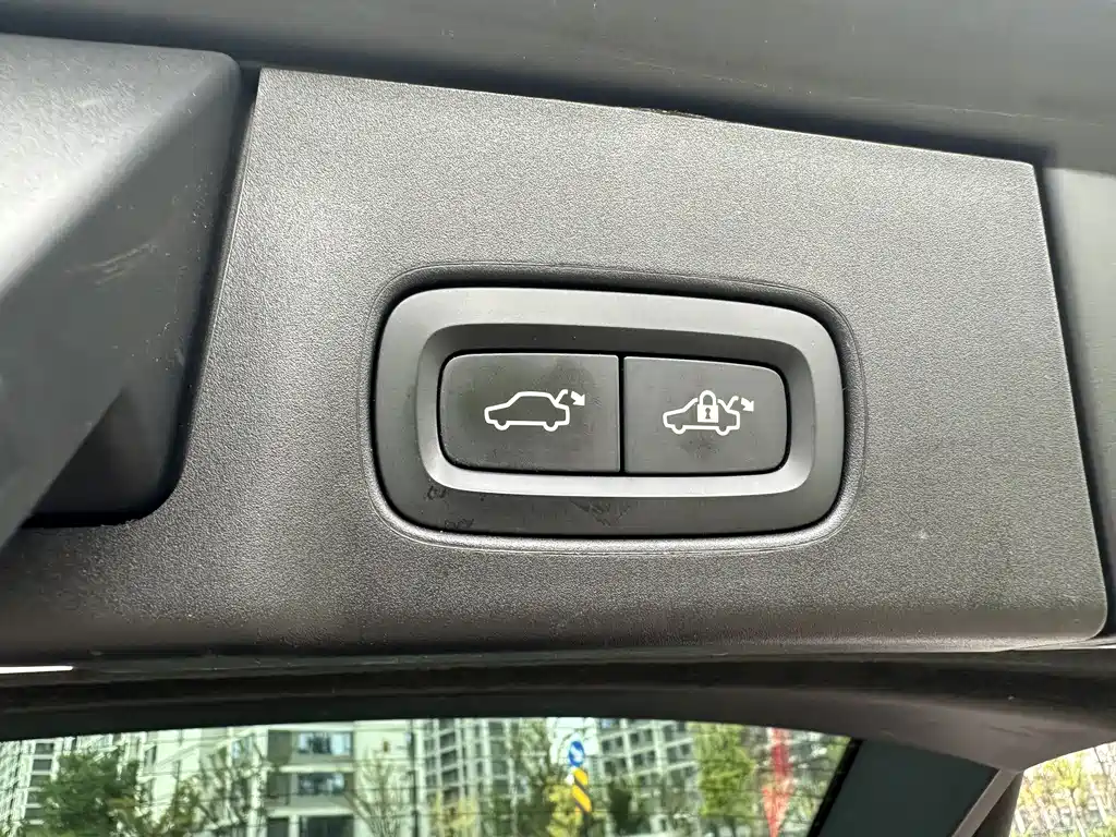 Volvo V90 — миниатюра 22