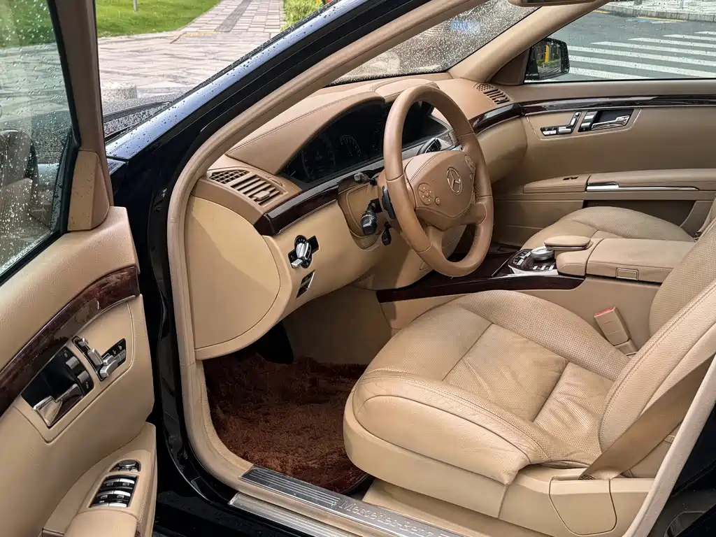 Mercedes-Benz S-Class — миниатюра 8