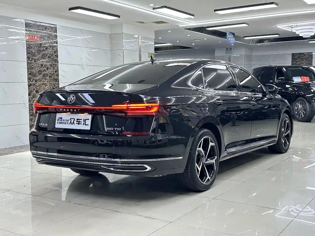 Volkswagen Passat — миниатюра 6