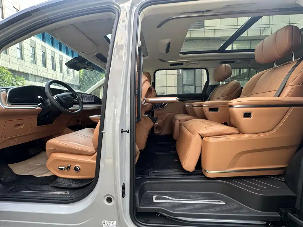 Maxus Dajia 9 — миниатюра 14