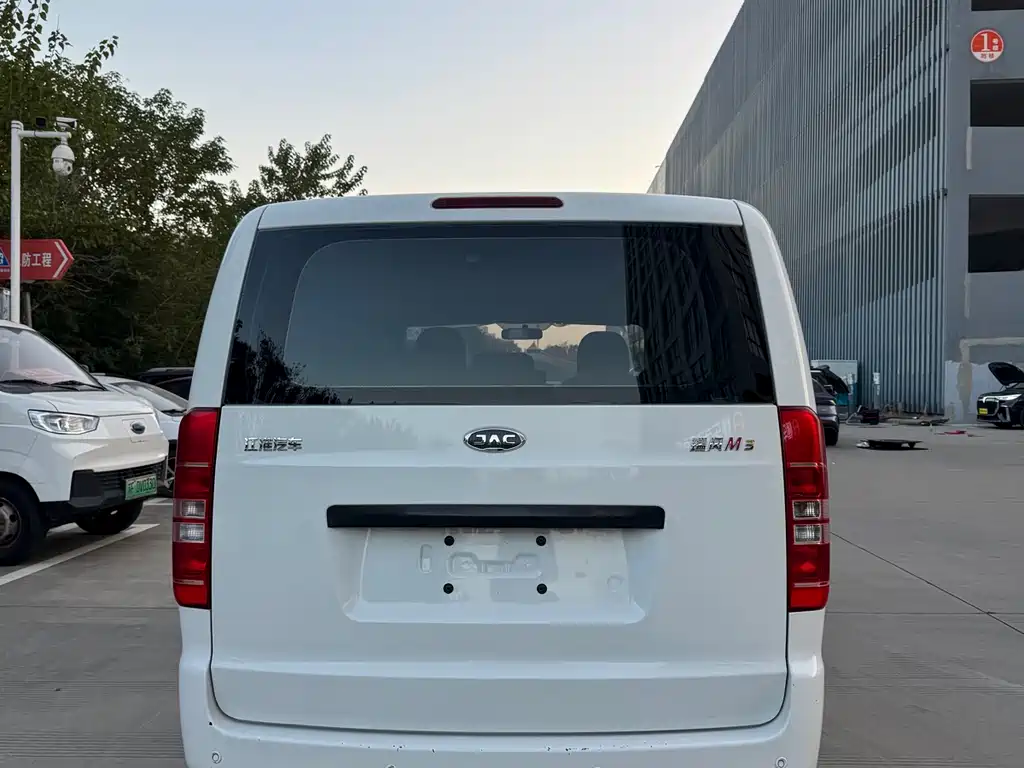 JIANGHUAI RUIFENG M3