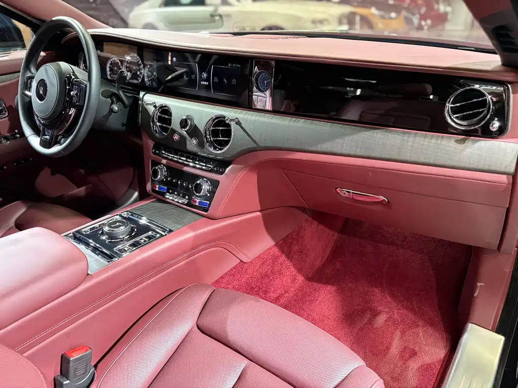Rolls-Royce Ghost — миниатюра 25