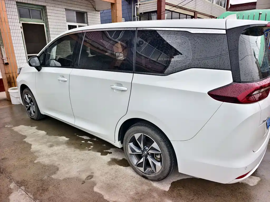 GAC Motor Trumpchi M6 — миниатюра 3
